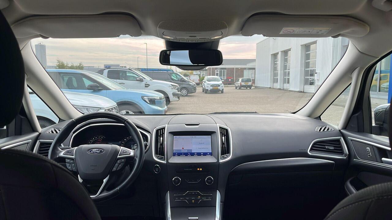 Ford S-MAX 2.5 FHEV Titanium 7P 190pk | SYNC 3 Navigatie | Apple Carplay/Android Auto | 7 Persoons! | Camera