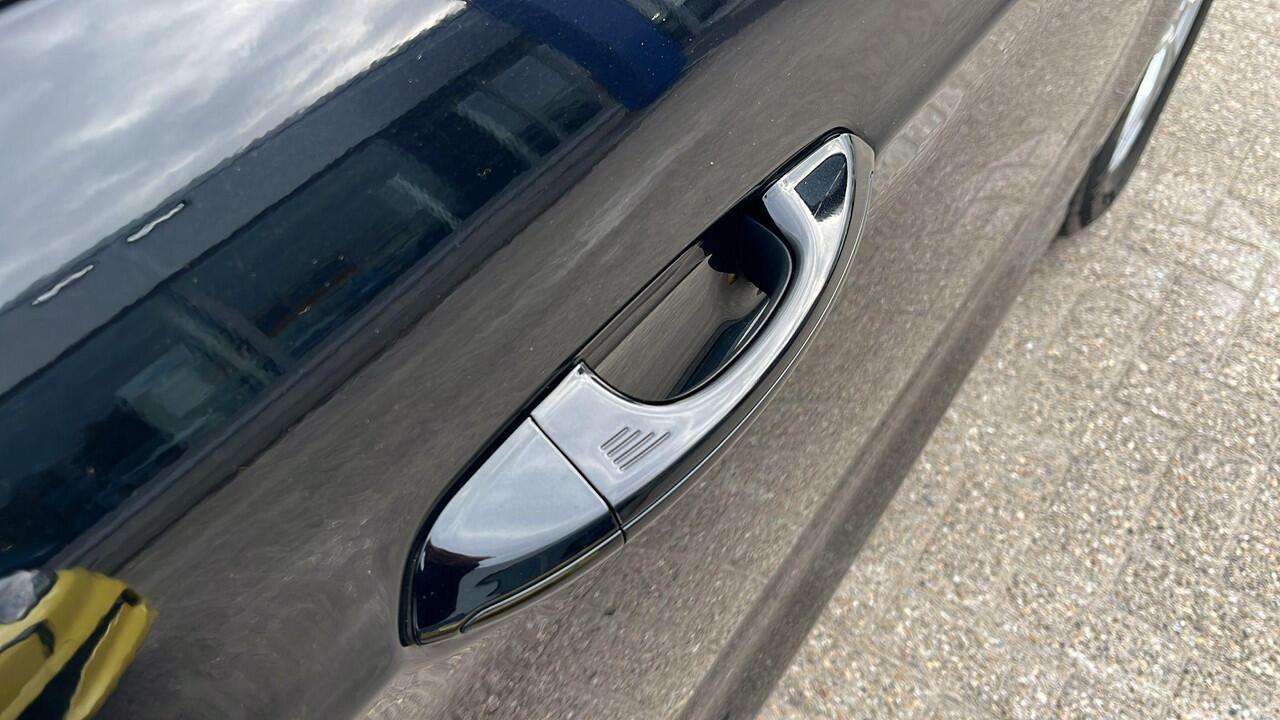 Ford S-MAX 2.5 FHEV Titanium 7P 190pk | SYNC 3 Navigatie | Apple Carplay/Android Auto | 7 Persoons! | Camera