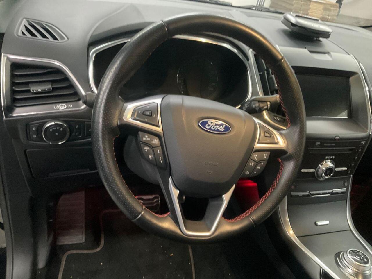 Ford S-MAX 2.5 FHEV ST-Line Hybride Automaat 190pk | Adaptieve Cruise | SONY Audio | Dode hoeksensoren | Full LED Koplampen | Elektrische Achterklep