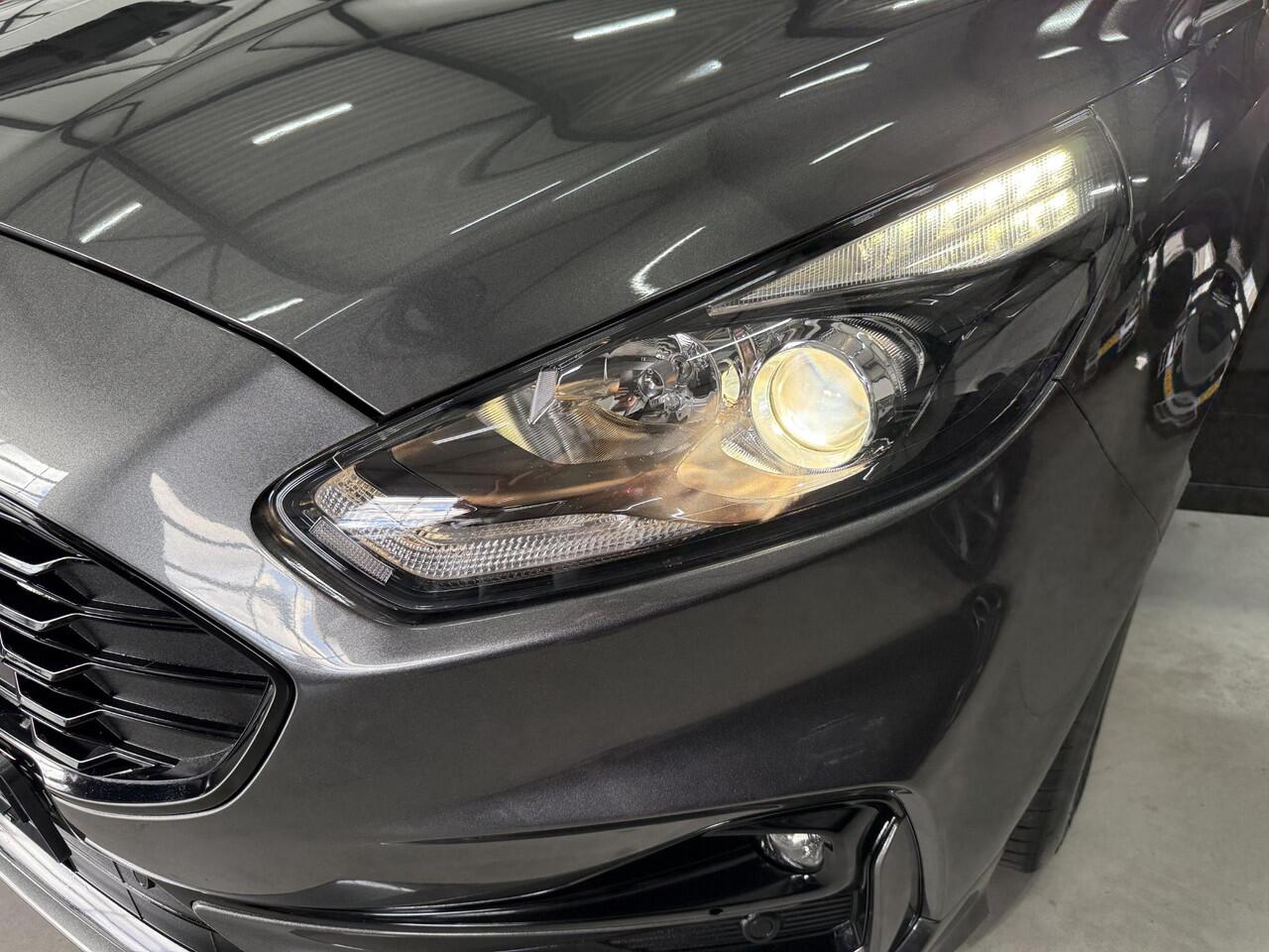 Ford S-MAX ST-Line 2.5i Hybrid 190pk 7 Persoons | Elektrisch Verwarmde & Verstelbare Stoelen met Memory Functie | Camera |