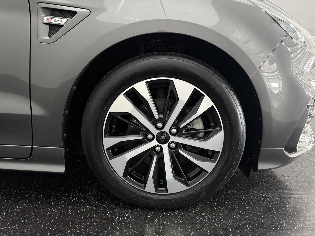 Ford S-MAX ST-Line 2.5i Hybrid 190pk 7 Persoons | Elektrisch Verwarmde & Verstelbare Stoelen met Memory Functie | Camera |