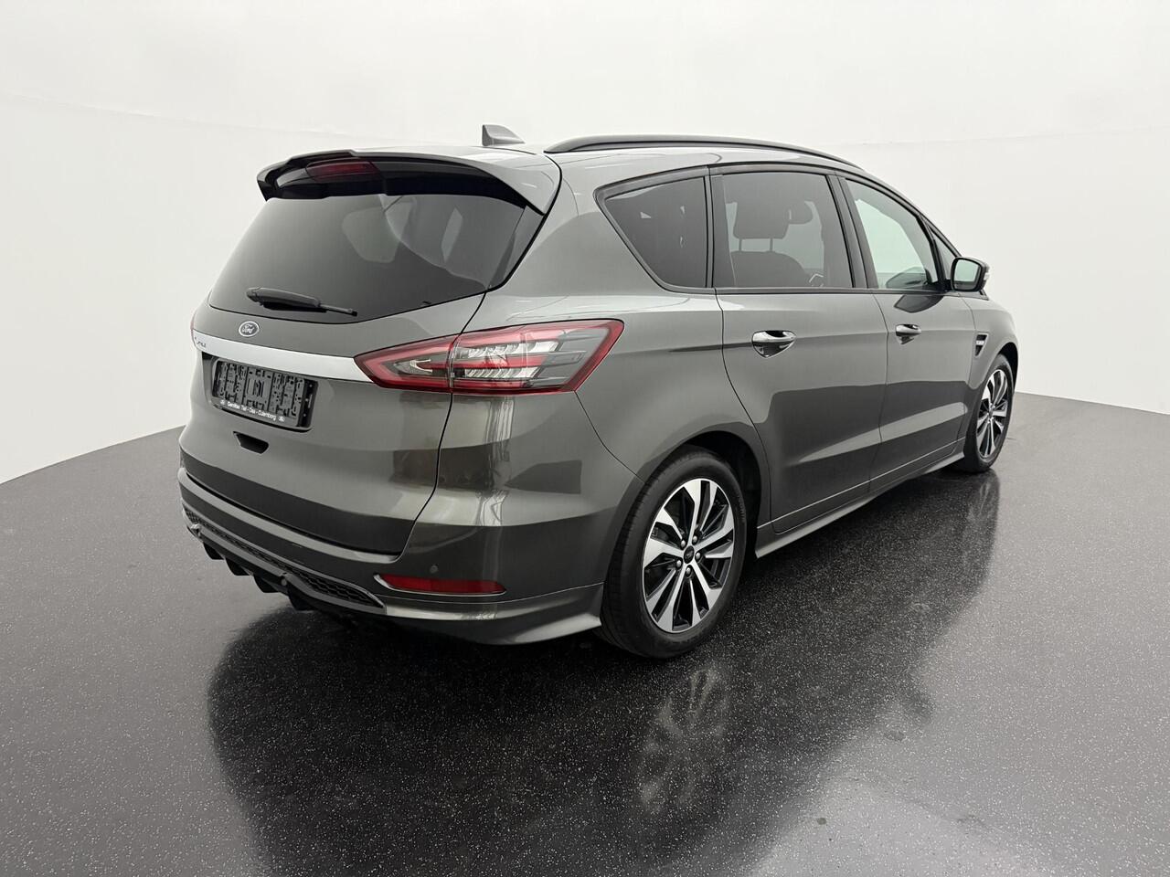 Ford S-MAX ST-Line 2.5i Hybrid 190pk 7 Persoons | Elektrisch Verwarmde & Verstelbare Stoelen met Memory Functie | Camera |