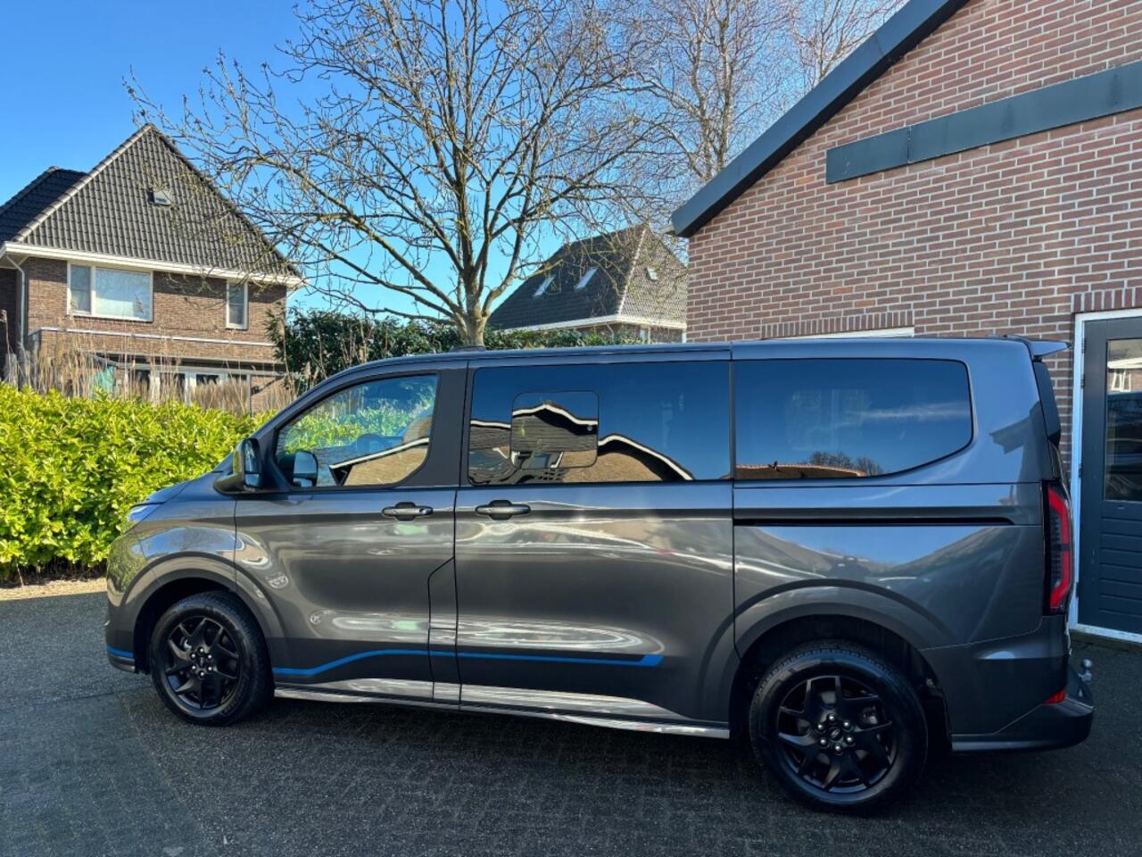 Ford TOURNEO 2.5 PHEV Hybrid SPORT L1H1 BenO Trekhaak