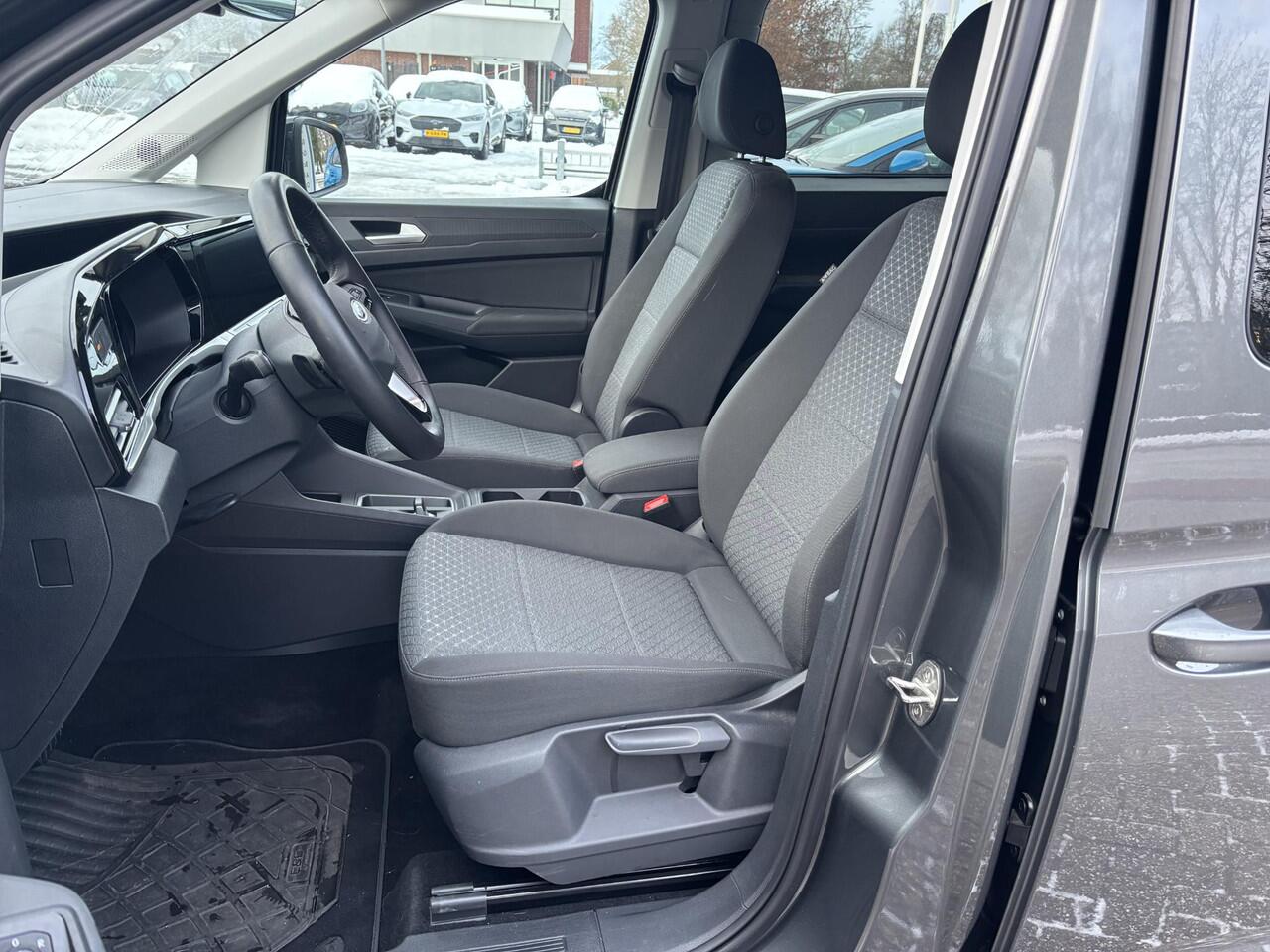 Ford TOURNEO CONNECT 1.5 EcoBoost PHEV L2 Limited | | 150pk | 7 persoons | Achteruitrijcamera | Navigatiesysteem
