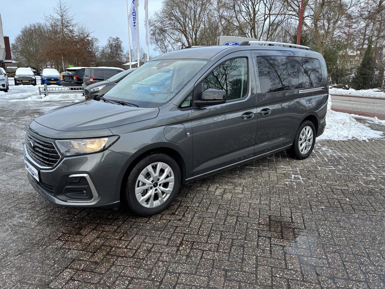 Ford TOURNEO CONNECT 1.5 EcoBoost PHEV L2 Limited | | 150pk | 7 persoons | Achteruitrijcamera | Navigatiesysteem