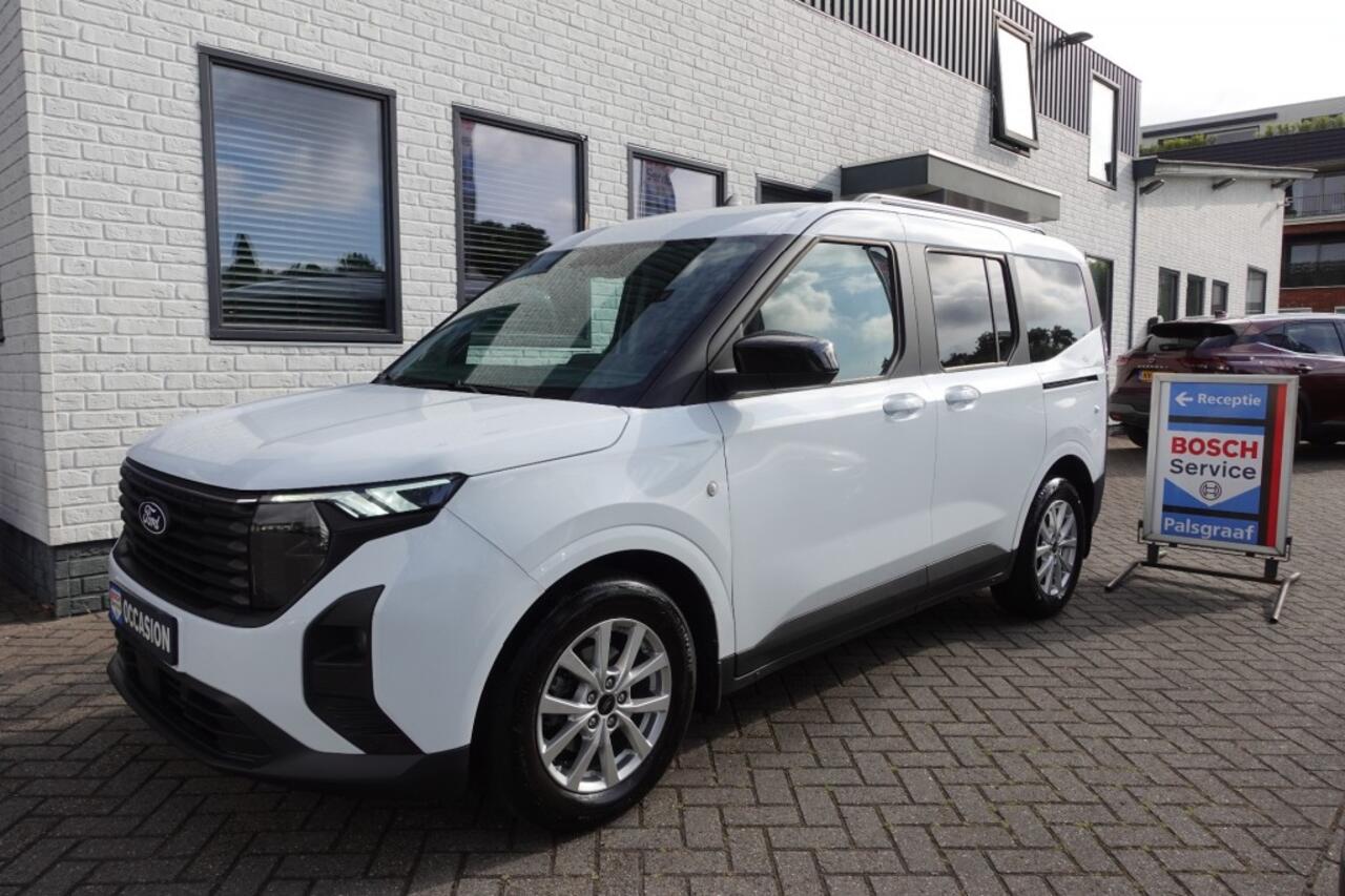 Ford TOURNEO COURIER 1.0 TITANIUM EDITION Navi + Camera +Winterpack + Ecc + Carplay