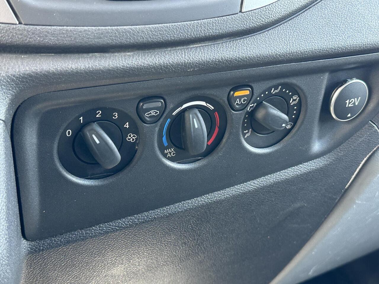 Ford TRANSIT 350 2.0 TDCI L3H2*A/C*NAVI*HAAK*CRUISE*CAMERA*