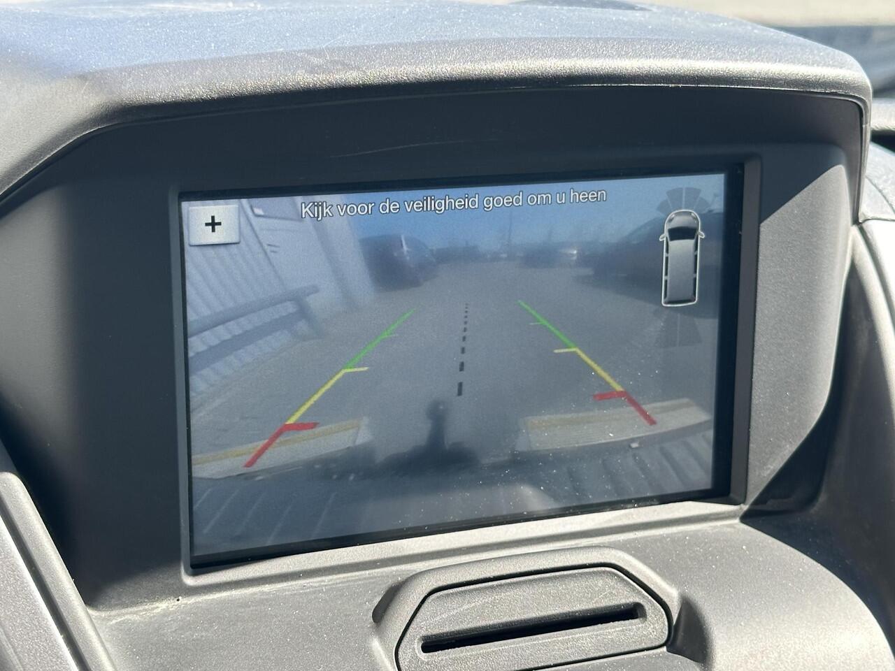 Ford TRANSIT 350 2.0 TDCI L3H2*A/C*NAVI*HAAK*CRUISE*CAMERA*