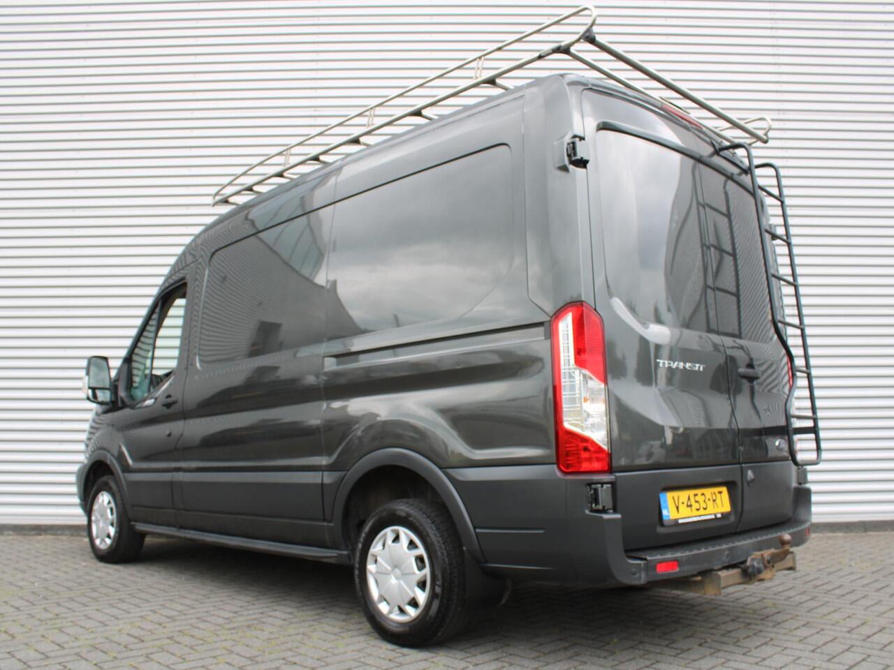 Ford TRANSIT 290 2.0 TDCI L2H2 Trend | Recent Distributieriem vv | Trekhaak | Camera | Cruise | Navi | Airco | Imperiaal |