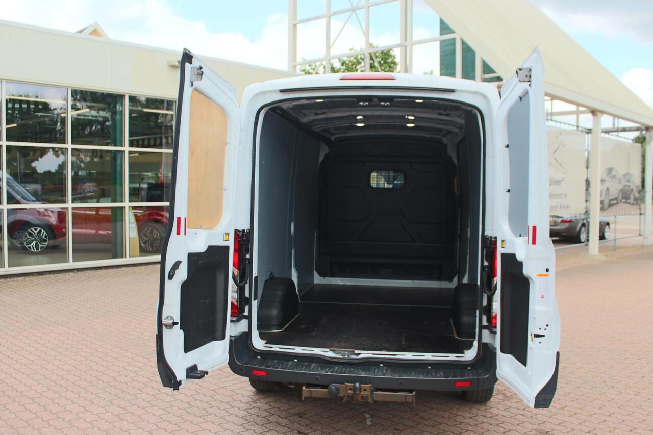 Ford TRANSIT 350 2.0 TDCI L3H2 Trend Trekhaak, Navigatie, Camera, DAB