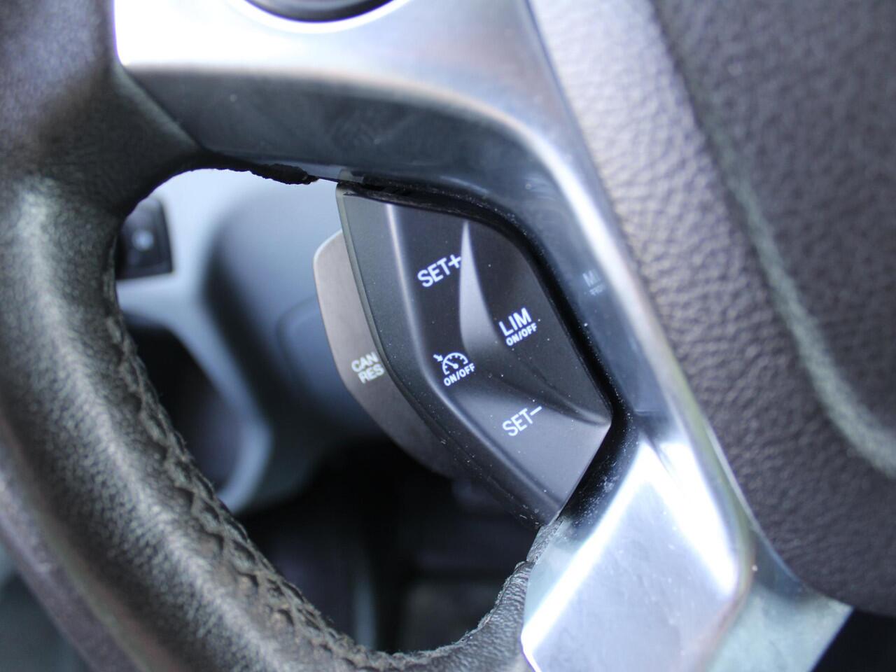 Ford TRANSIT 290 2.0 TDCI L2H2 Trend | Trekhaak | Camera | Cruise | Navi | Airco | Imperiaal |