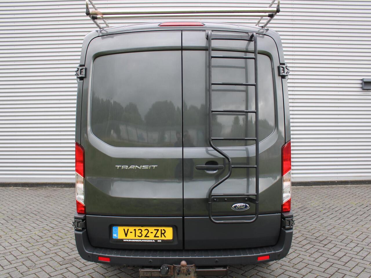 Ford TRANSIT 330 2.0 TDCI L3H2 Trend | Recent distributieriem vv | Trekhaak | Imperiaal | Voorruitverwarming | Navi |