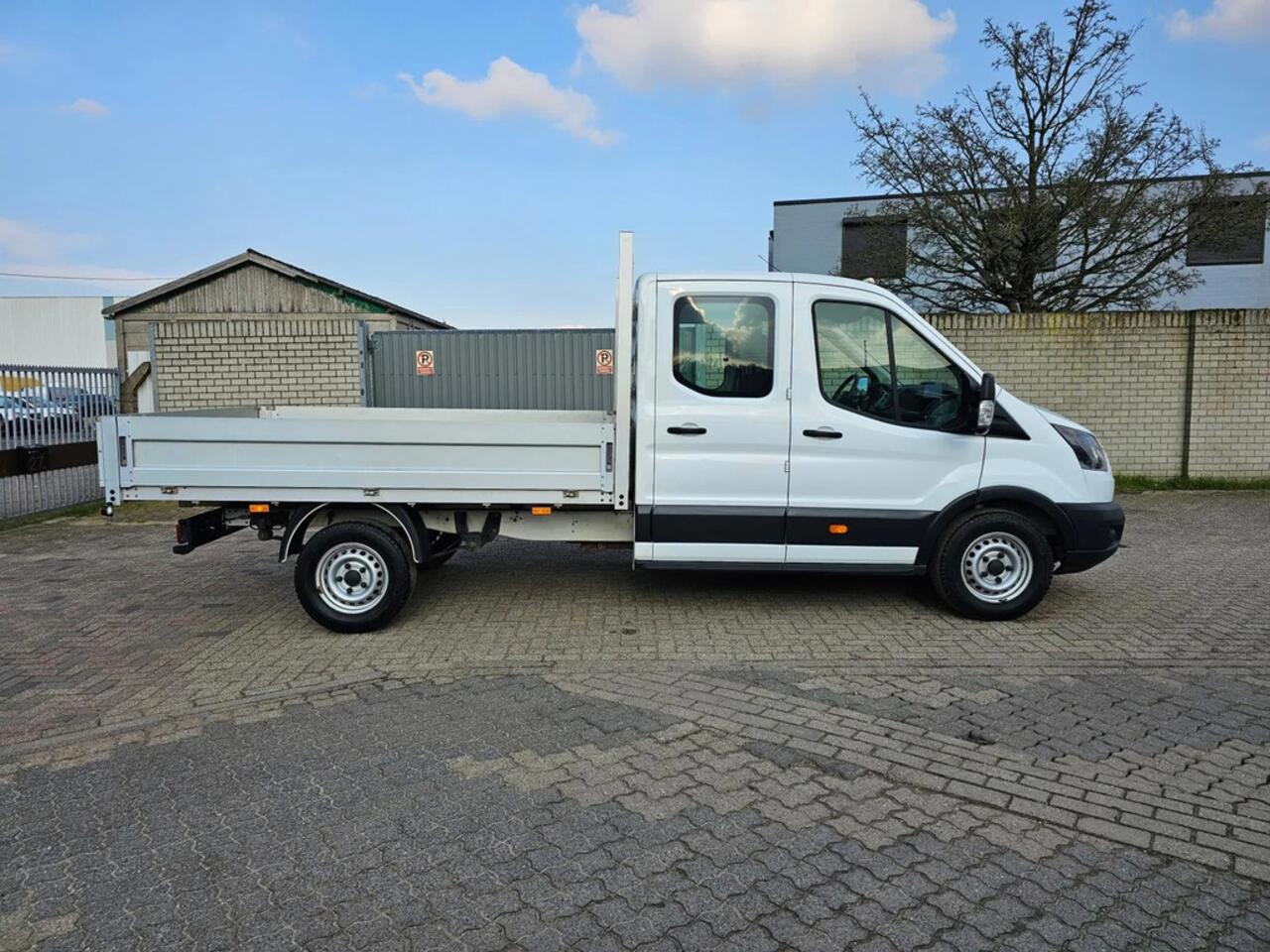 Ford TRANSIT 350 2.0 TDCI L3H1 DC,Apk,Nap,