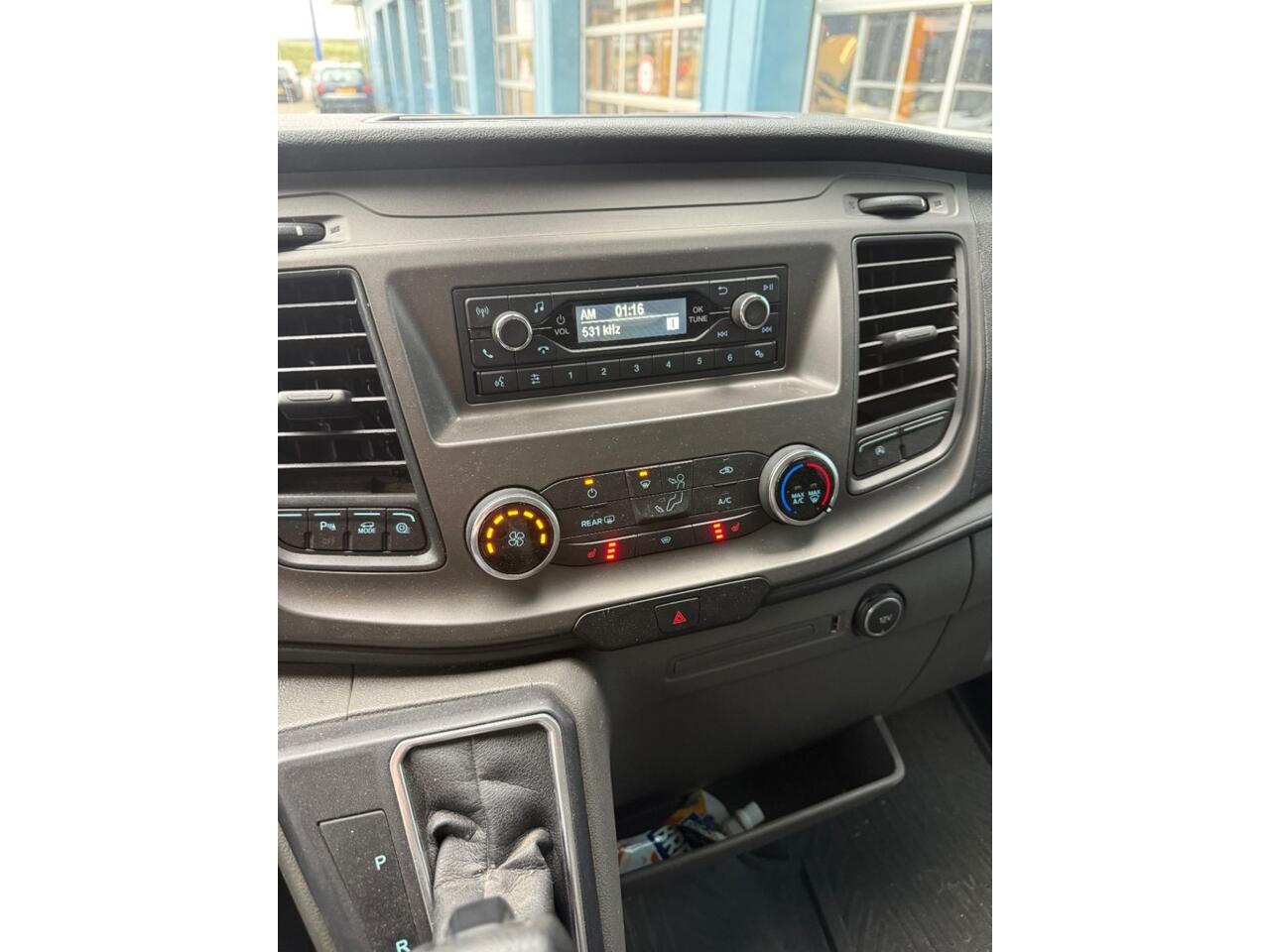 Ford TRANSIT 2.0 TDCI L2H2 AUTOMAAT AIRCO PDC 2X SCHUIFDEUR