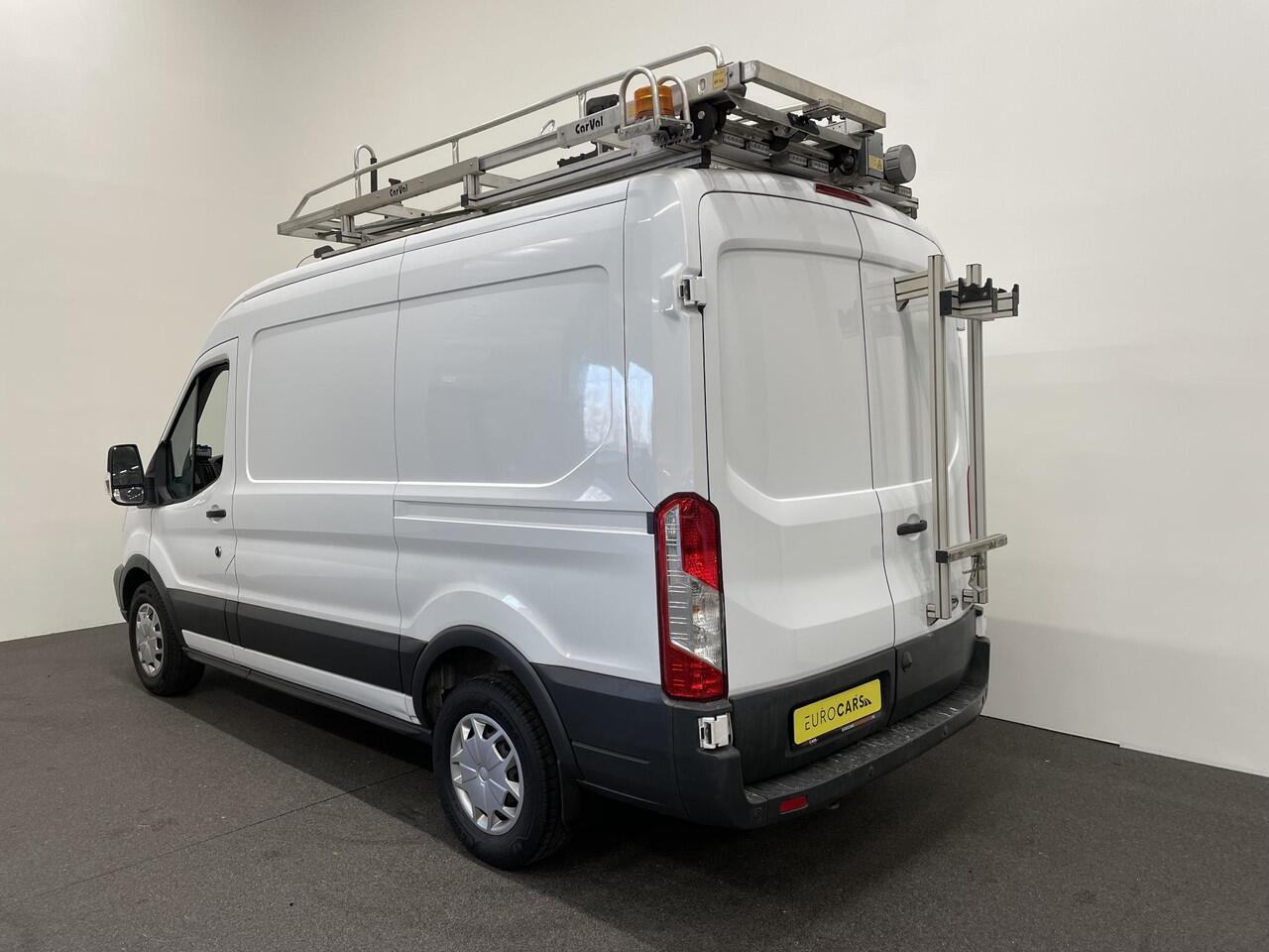Ford TRANSIT 350 2.0 TDCI 130pk L2H2 Trend Imperiaal + ladder Navigatie Camera Parkeersensoren Cruise Control Stoelverwarming Airco Ingebouwde kasten Houten laadvloer