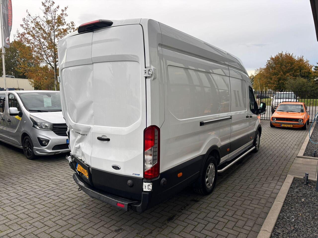 Ford TRANSIT 350 2.0 TDCI L4H3 Trend RWD airco