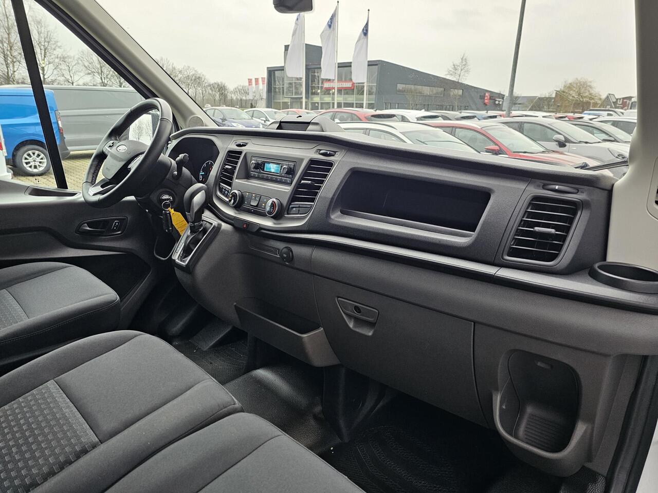 Ford TRANSIT 350 2.0 TDCI L3H2 Trend 130pk Automaat | SCI | Trekhaak | Airco | DAB | Parkeersensoren v+a | Zéér netjes!