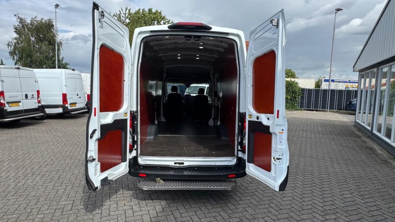 Ford TRANSIT 2.0 TDCI 77KW 105PK L4H3 EURO 6 AIRCO/ CAMERA/ NAVIGATIE/ CRUISE CONTROL/ 100% DEALERONDERHOUDEN