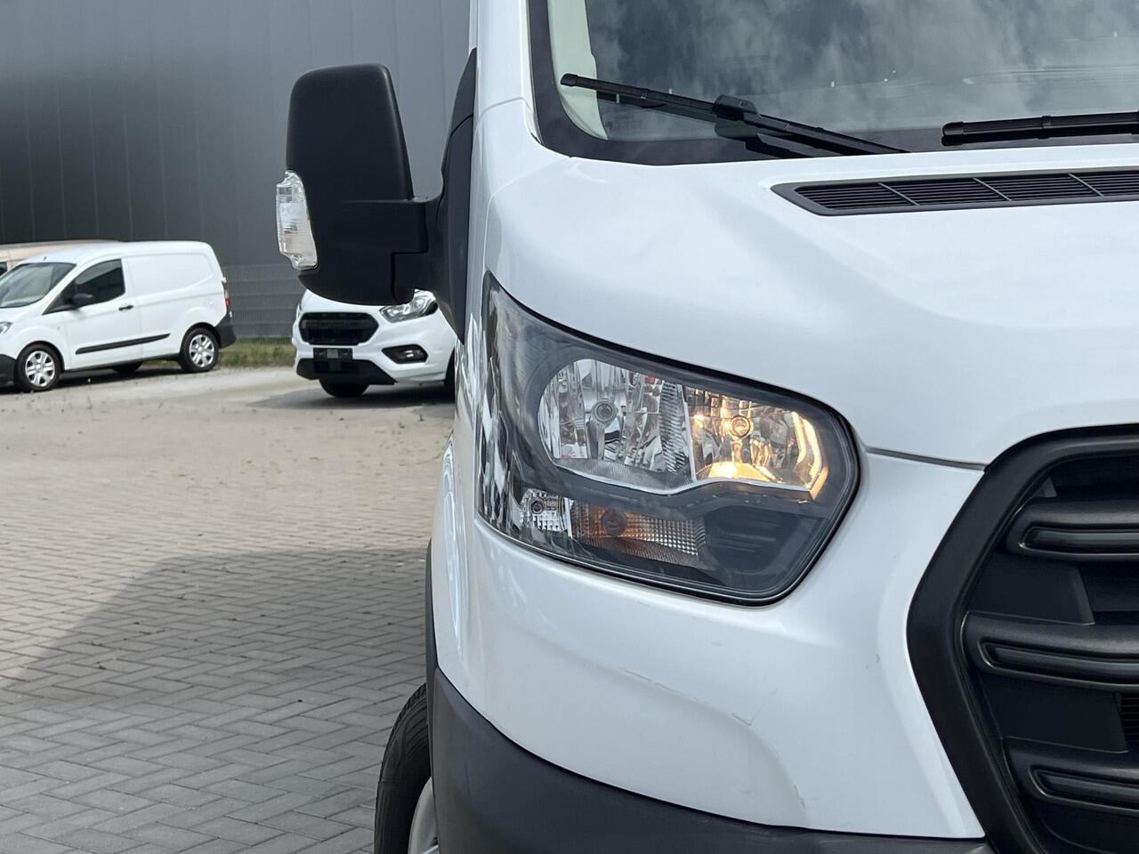 Ford TRANSIT 350 2.0 TDCI L3H3 Trend Zuid | 170pk | Airco | Cruise control | Parkeersensoren