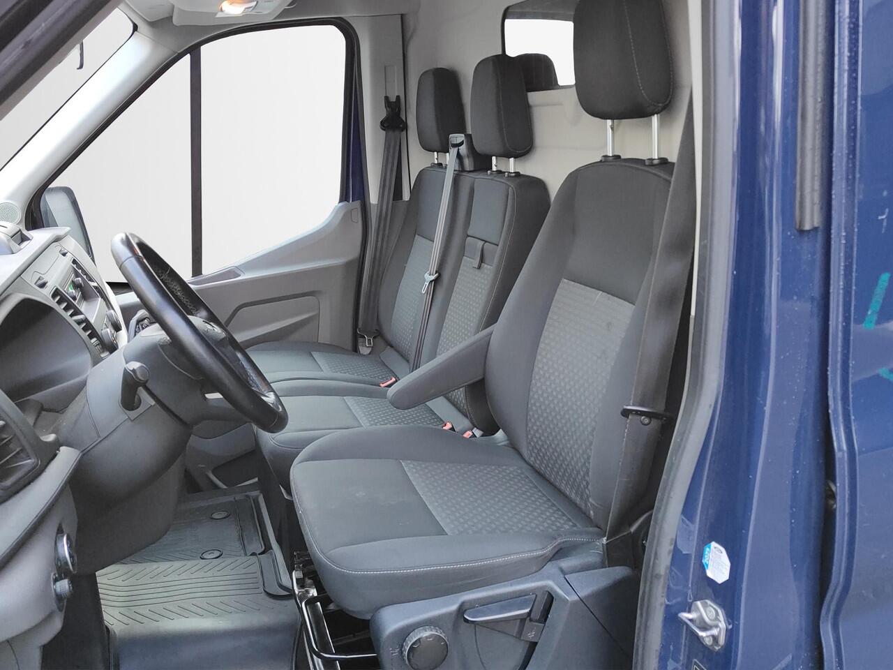 Ford TRANSIT 310 2.0 TDCI L2H2 Trend 2 schuifdeuren / Cruise / Trekhaak / PDC V+A