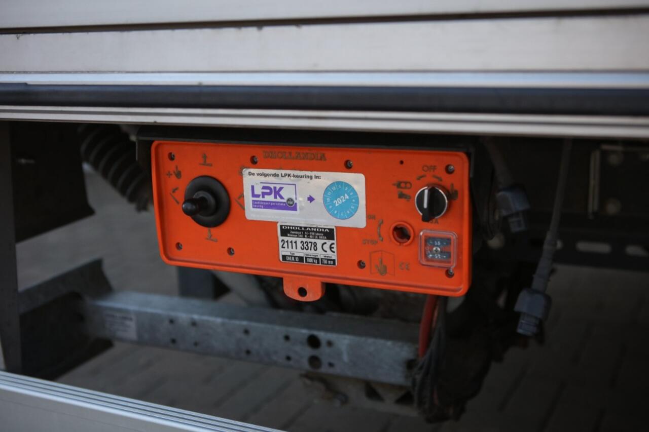 Ford TRANSIT 350 2.0 TDCI L5H1 170PK! | dubbel lucht | Luchtvering | Laadklep