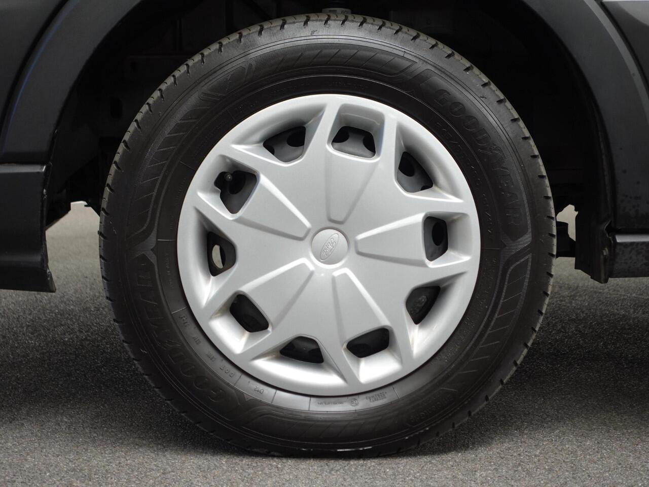 Ford TRANSIT 310 2.0 TDCI L2H2 Trend Automaat Airco Bluetooth Camera Cruise Control