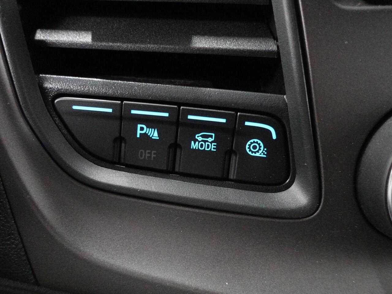 Ford TRANSIT 310 2.0 TDCI L2H2 Trend Automaat Airco Bluetooth Camera Cruise Control