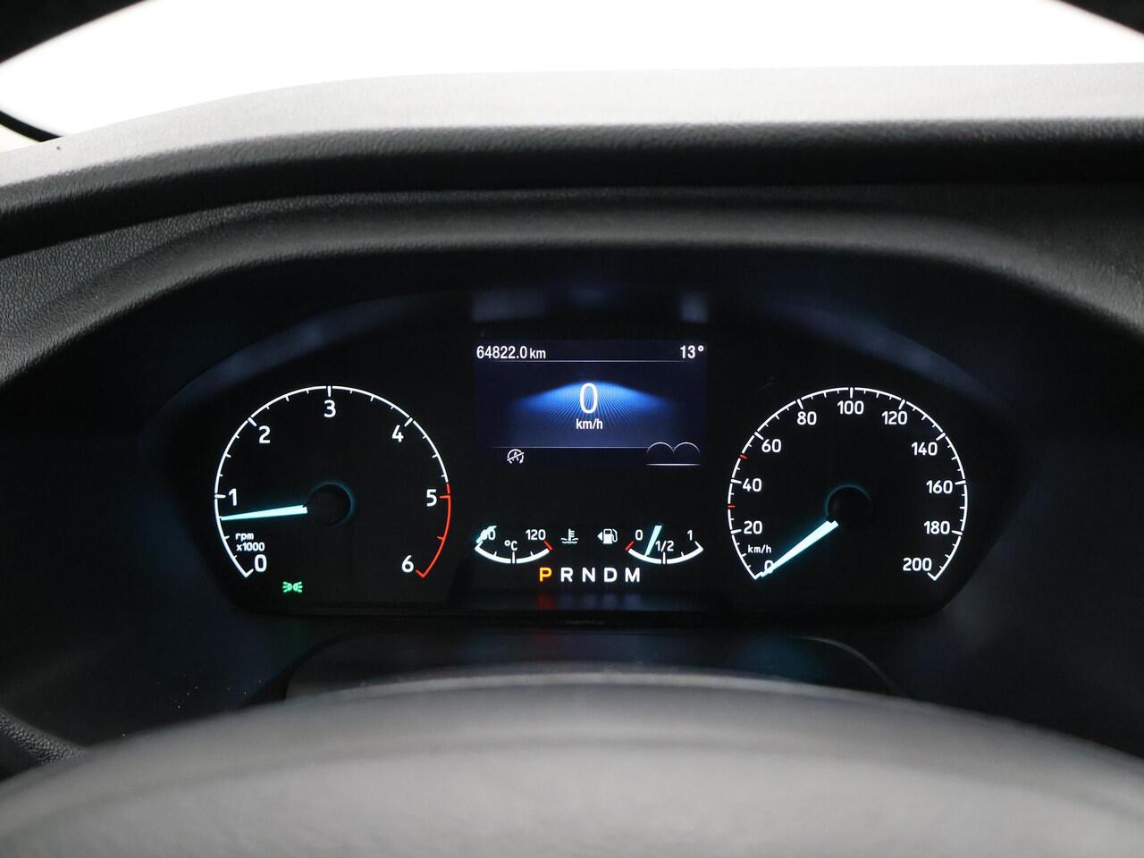 Ford TRANSIT 310 | 2.0 TDCI | L2 H2 | Trend | Navigatie | Parkeercamera | Adaptive Cruise Control | 3-zits | Trekhaak |