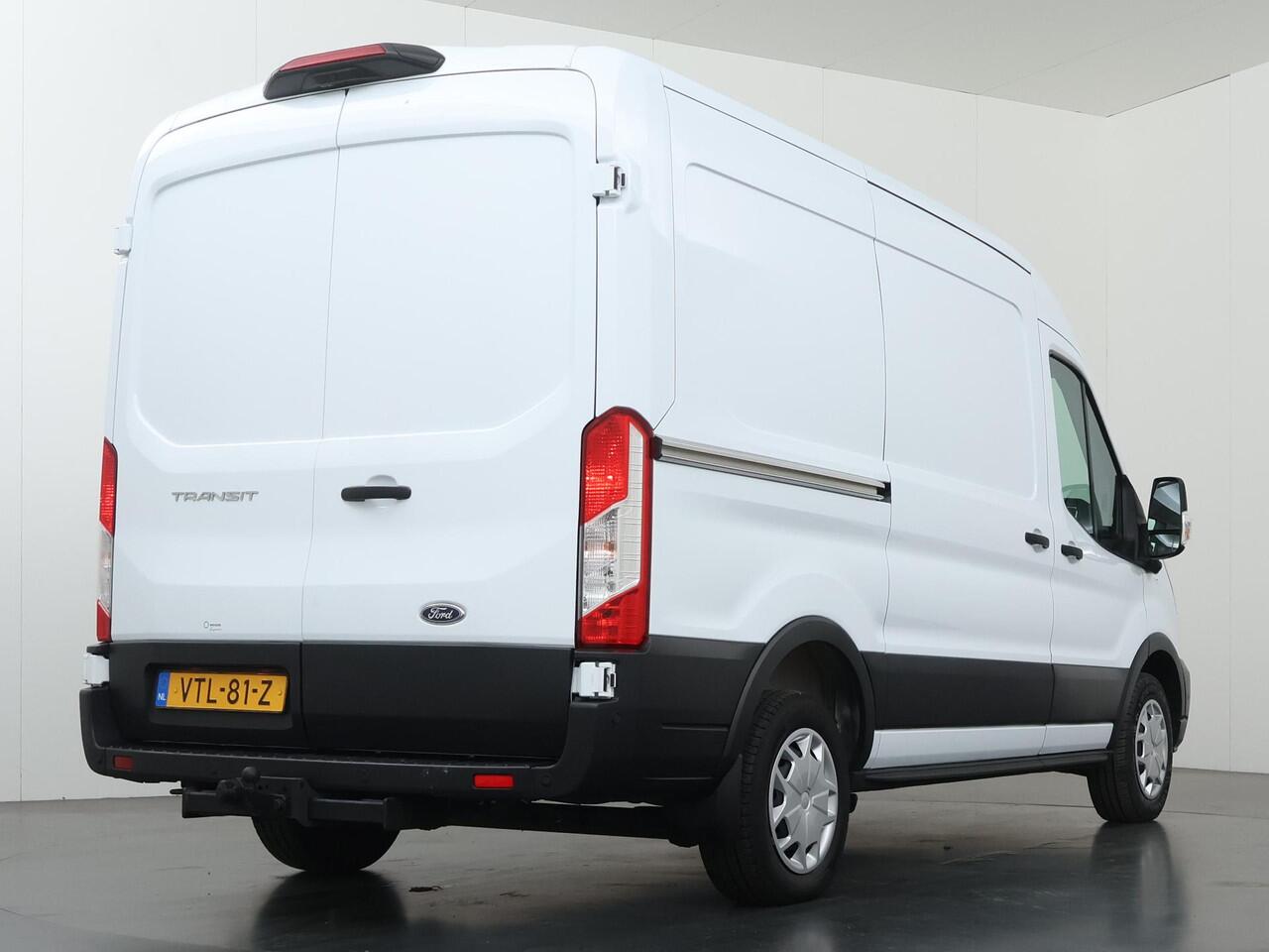Ford TRANSIT 310 | 2.0 TDCI | L2 H2 | Trend | Navigatie | Parkeercamera | Adaptive Cruise Control | 3-zits | Trekhaak |