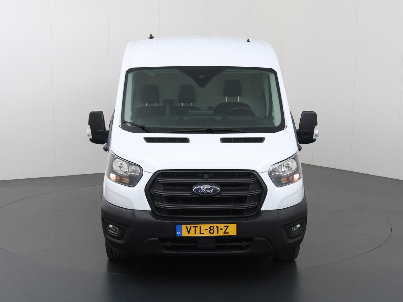 Ford TRANSIT 310 | 2.0 TDCI | L2 H2 | Trend | Navigatie | Parkeercamera | Adaptive Cruise Control | 3-zits | Trekhaak |