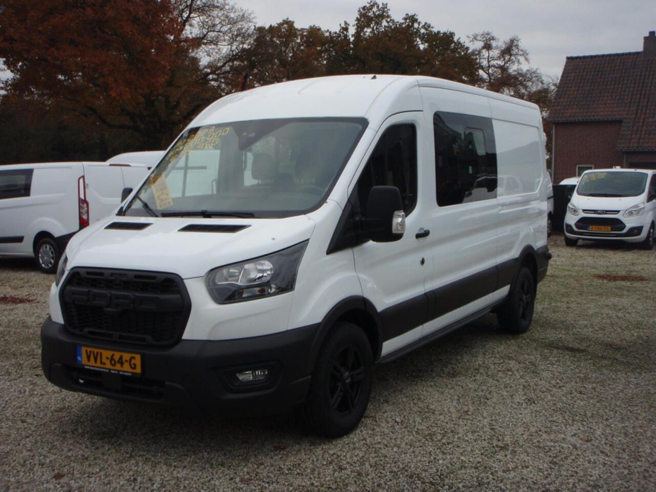 Ford TRANSIT 350L Trekhaak Dubbele Cabine groot scherm navi bj 23