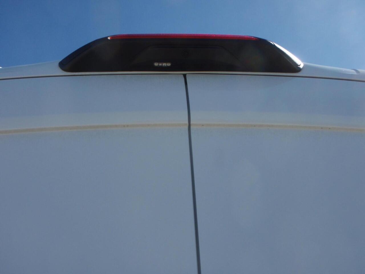 Ford TRANSIT 350L Trekhaak Dubbele Cabine groot scherm navi bj 23