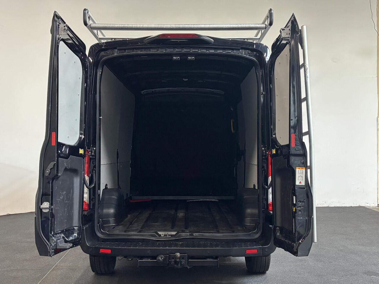 Ford TRANSIT 330 2.0 TDCI L3H2 Trend Airco Navi Bluetooth Camera V+A DAB+ Cruise Control