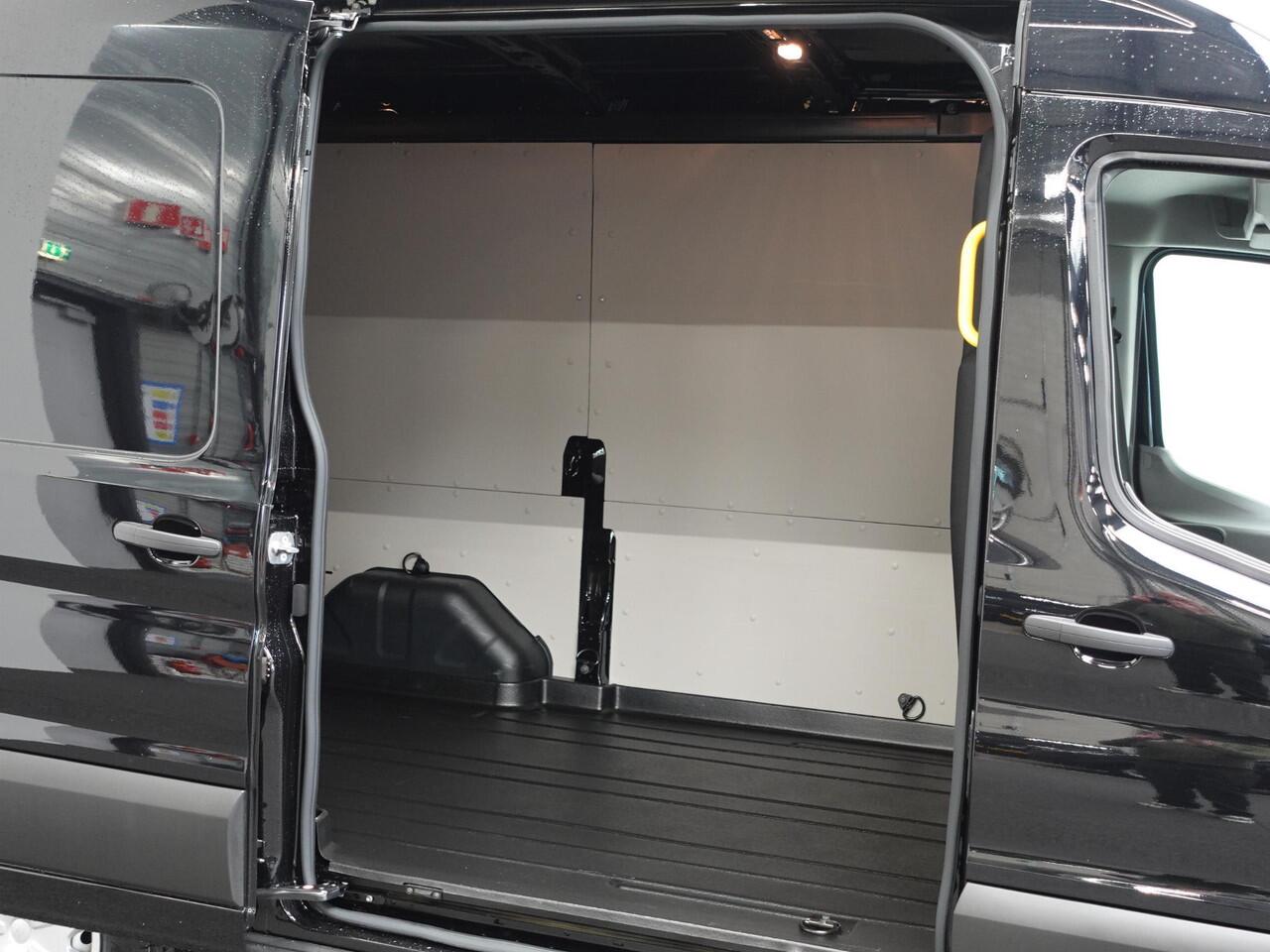 Ford TRANSIT 310 2.0 TDCI L2H2 Trend Automaat Airco Bluetooth Camera Cruise Control