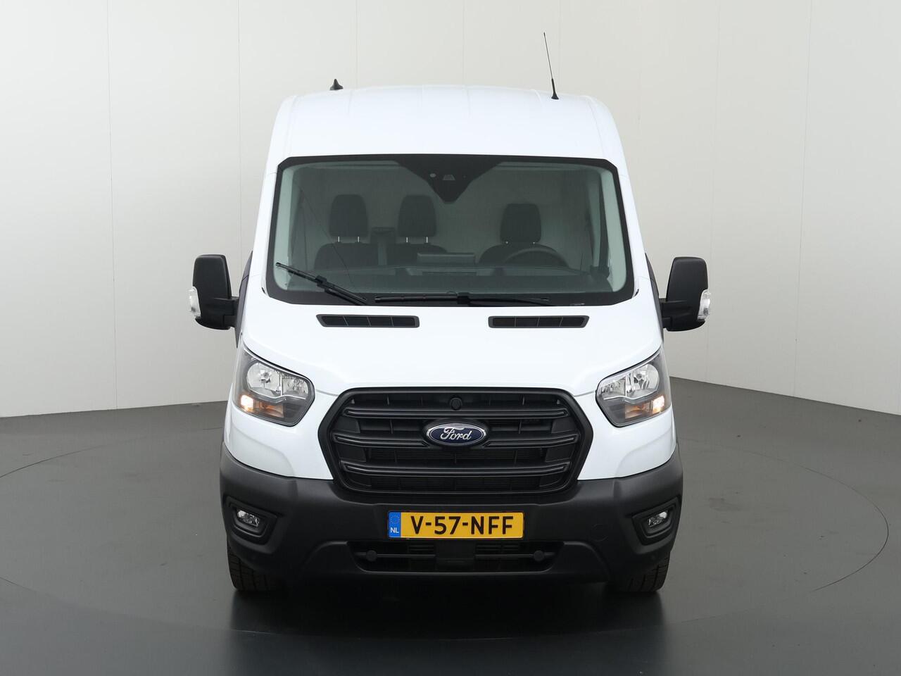Ford TRANSIT 350 | 2.0 TDCI | Aut. | L3 H2 | TREND | AIRCO | NAVIGATIE | PARKEERSENSOREN V+A | TREKHAAK | CRUISE CONTROL | BIJRIJDERSBANK | LAADRUIMTE PAKKET | APPLE CARPLAY / ANDROID AUTO | STOEVERWARMING | LANE ASSIST