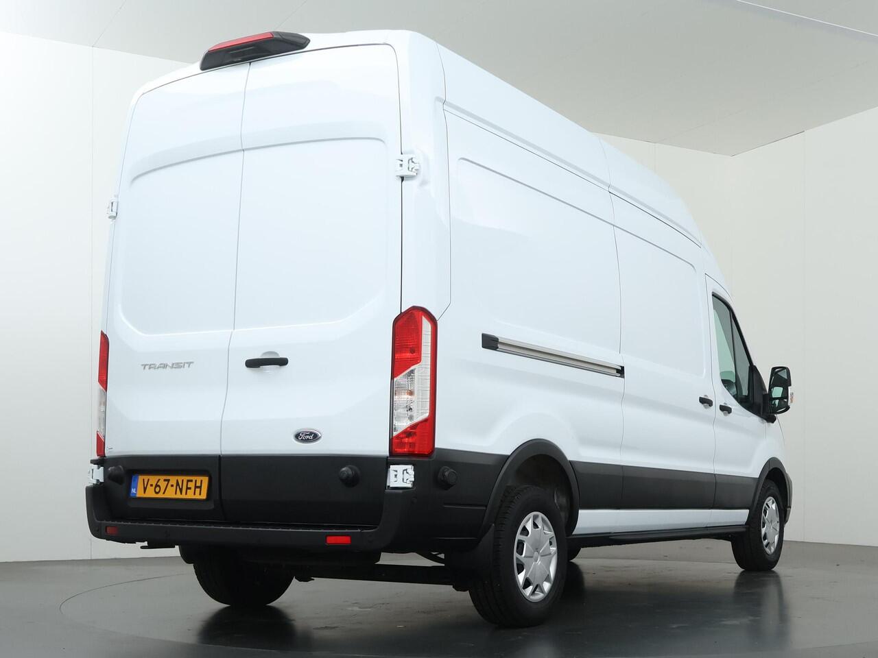 Ford TRANSIT 350 | 2.0 TDCI | L3 H3 | Trend | Parkeercamera | 360° graden camera | Navigatie | Laadruimte-pakket | Adaptive Cruise Control | 3-zits | Stoelverwarming | Apple Carplay |
