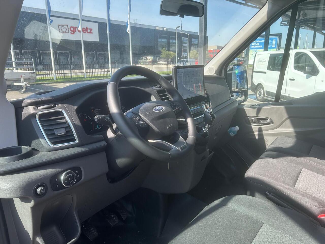 Ford TRANSIT 350 2.0 TDCI L4H1 Trend Skeletal | Uit voorraad leverbaar | Gesloten Bak met Deuren | Kenteken 2024 | Bluetooth | Cruise Control | Voorruitverwarming | Laadvermogen 1303 KG | Sync4 |