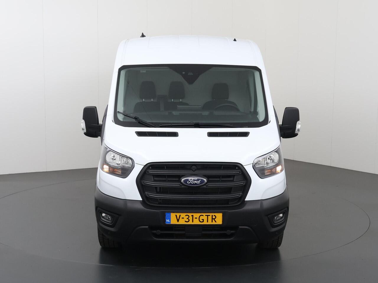 Ford TRANSIT 350 | 2.0 TDCI | L3 H2 | TREND | TREKHAAK 2500KG AHW | CLIMATE CONTROL | NAVIGATIE | PARKEERSENSOREN V+A | CRUISE CONTROL | BIJRIJDERSBANK | LAADRUIMTE PAKKET | APPLE CARPLAY / ANDROID AUTO | STOEVERWARMING