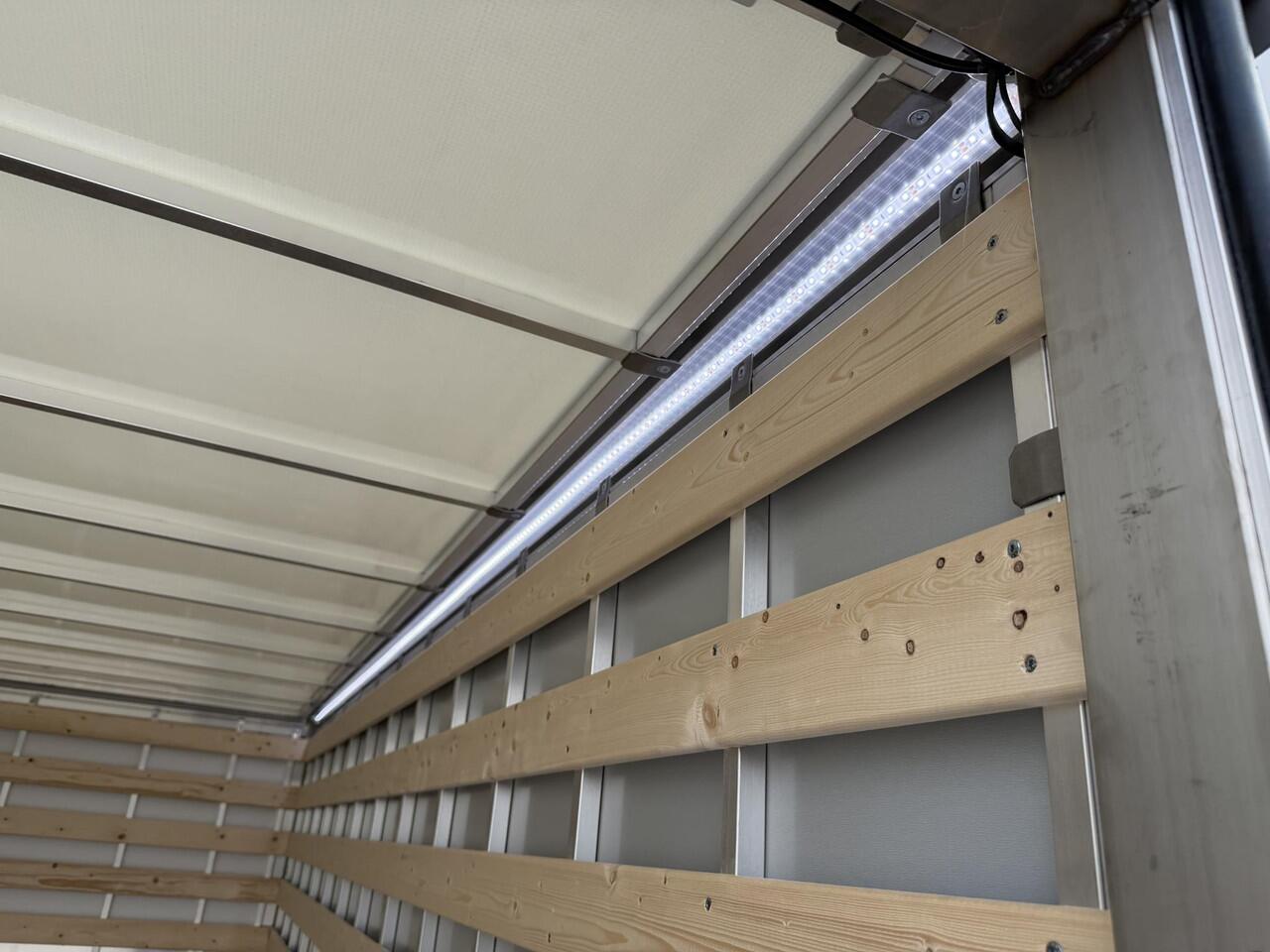 Ford TRANSIT 350 2.0 TDCI L4H1 Trend Skeletal | Uit voorraad leverbaar | Karhof Gesloten bak + Deuren achter Kenteken 2024 | Bluetooth | Cruise Control | Voorruitverwarming | Laadvermogen 1200KG + |