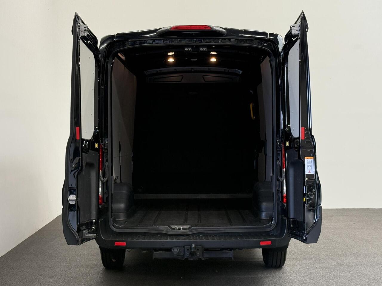 Ford TRANSIT 310 2.0 TDCI L2H2 Trend Automaat Airco Bluetooth Camera Cruise Control