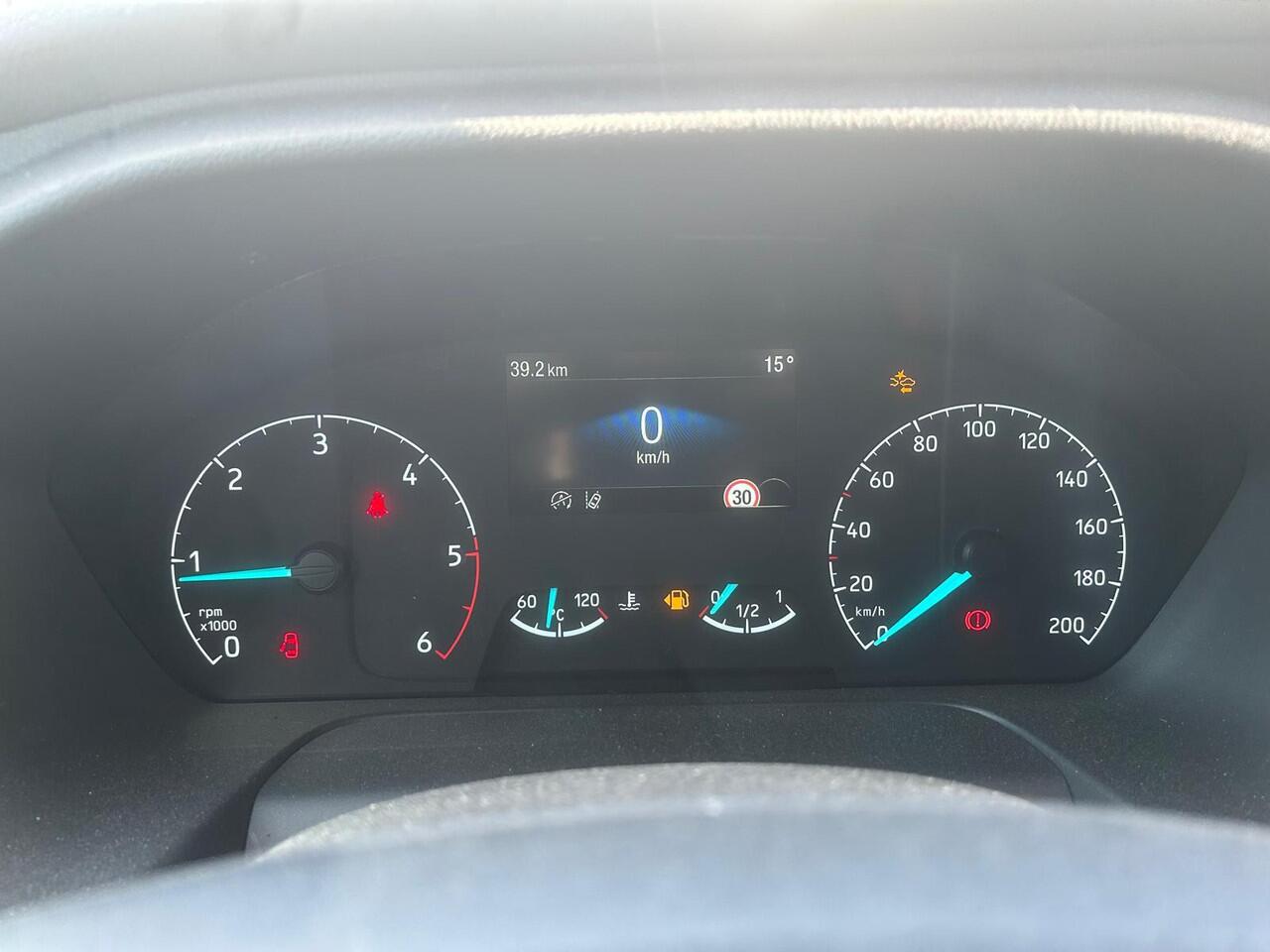 Ford TRANSIT 350 2.0 TDCI L4H1 Trend Bakwagen | Uit voorraad leverbaar | Gesloten Bak met Deuren | Kenteken 2024 | Bluetooth | Cruise Control | Voorruitverwarming | Laadvermogen 1303 KG | Sync4 |