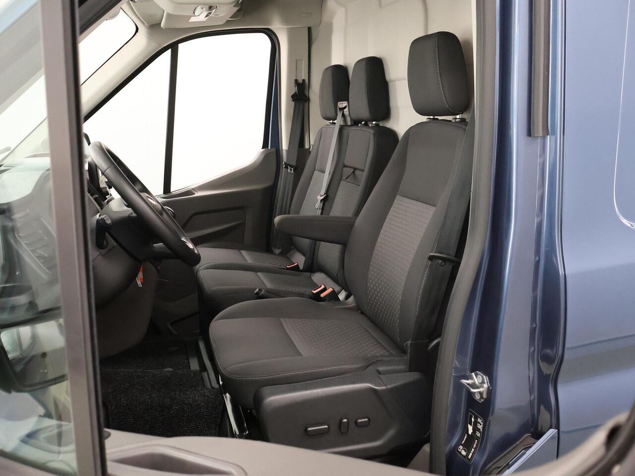 Ford TRANSIT 330 | 2.0 TDCI | L2 H2 | TREND | 170 PK | STOELVERWARMING | RAPTOR GRILLE | TRAIL VELGEN | PARKEERSENSOREN | TREKHAAK | DAB + | AIRCO | CRUISE CONTROL | METALLIC | NL | DEALER ONDERHOUDEN