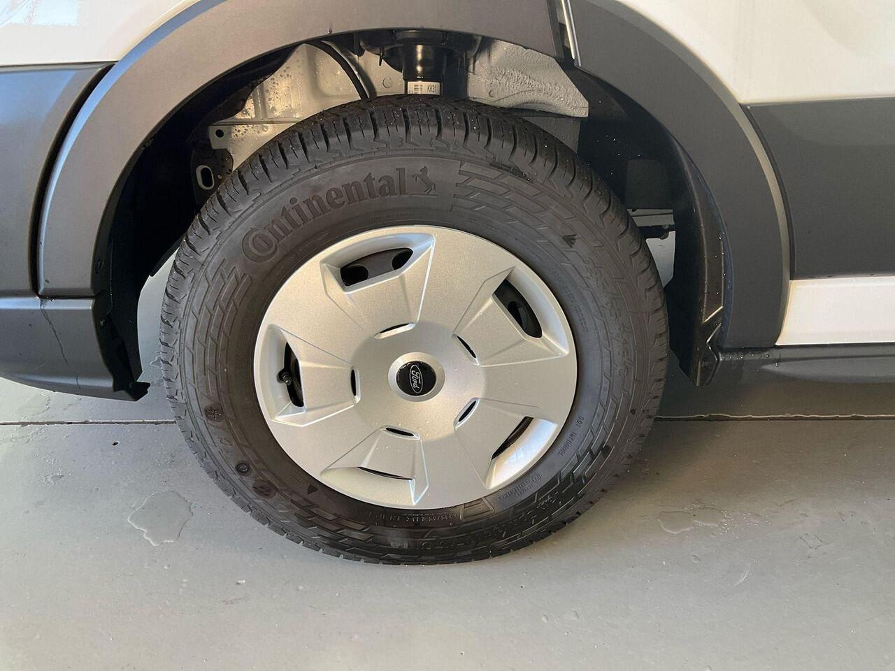 Ford TRANSIT 350 2.0 TDCI L3H2 Trend |SCI| 130pk | Safety Comfort-pakket | Navigatie Pack | Trekhaak | Adaptieve Cruise | BLIS