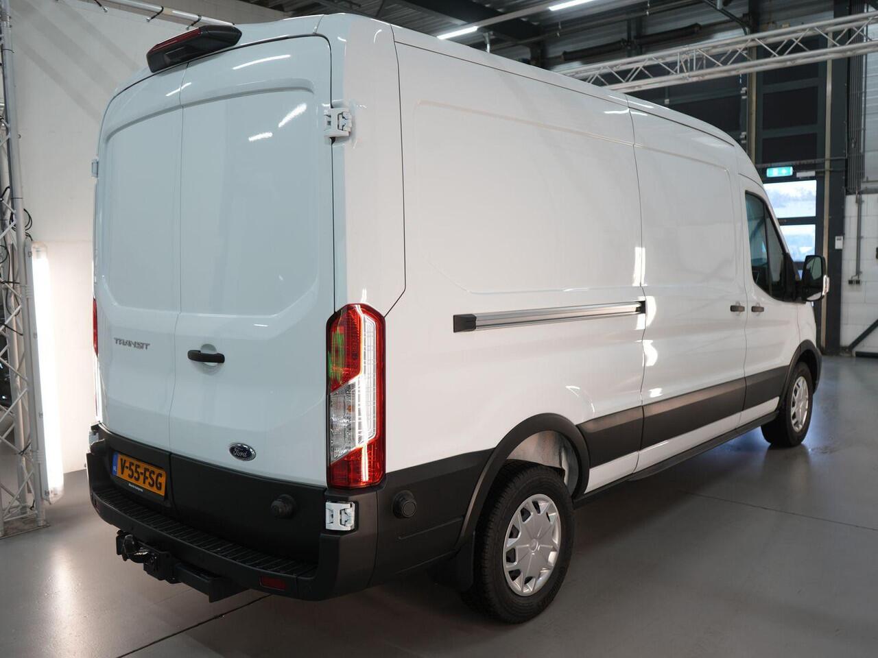 Ford TRANSIT 350 2.0 TDCI L3H2 Trend 130pk | Zuid | Safety en Comfort pack | Trekhaak | SYNC 4 Navigatie