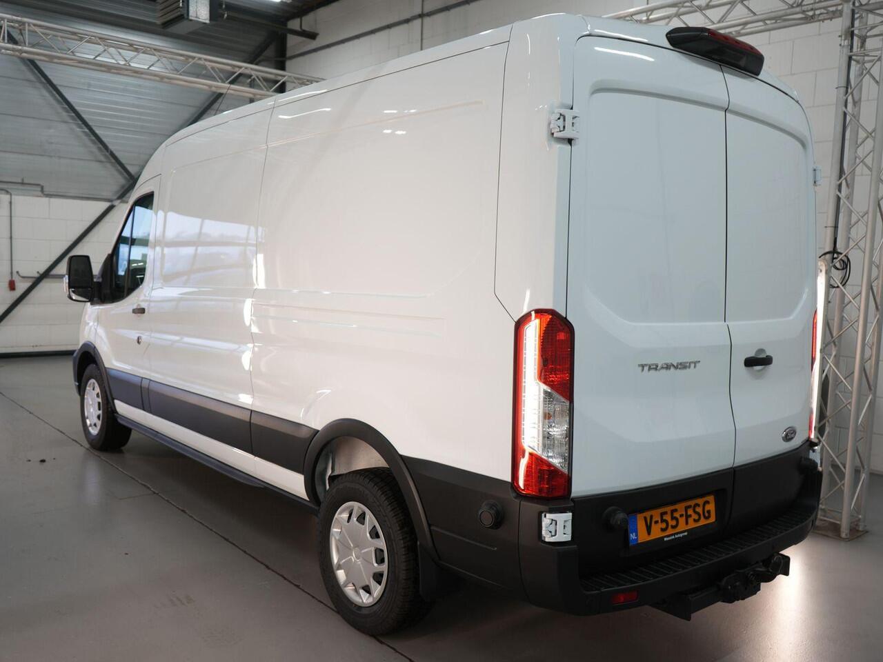 Ford TRANSIT 350 2.0 TDCI L3H2 Trend 130pk | Zuid | Safety en Comfort pack | Trekhaak | SYNC 4 Navigatie