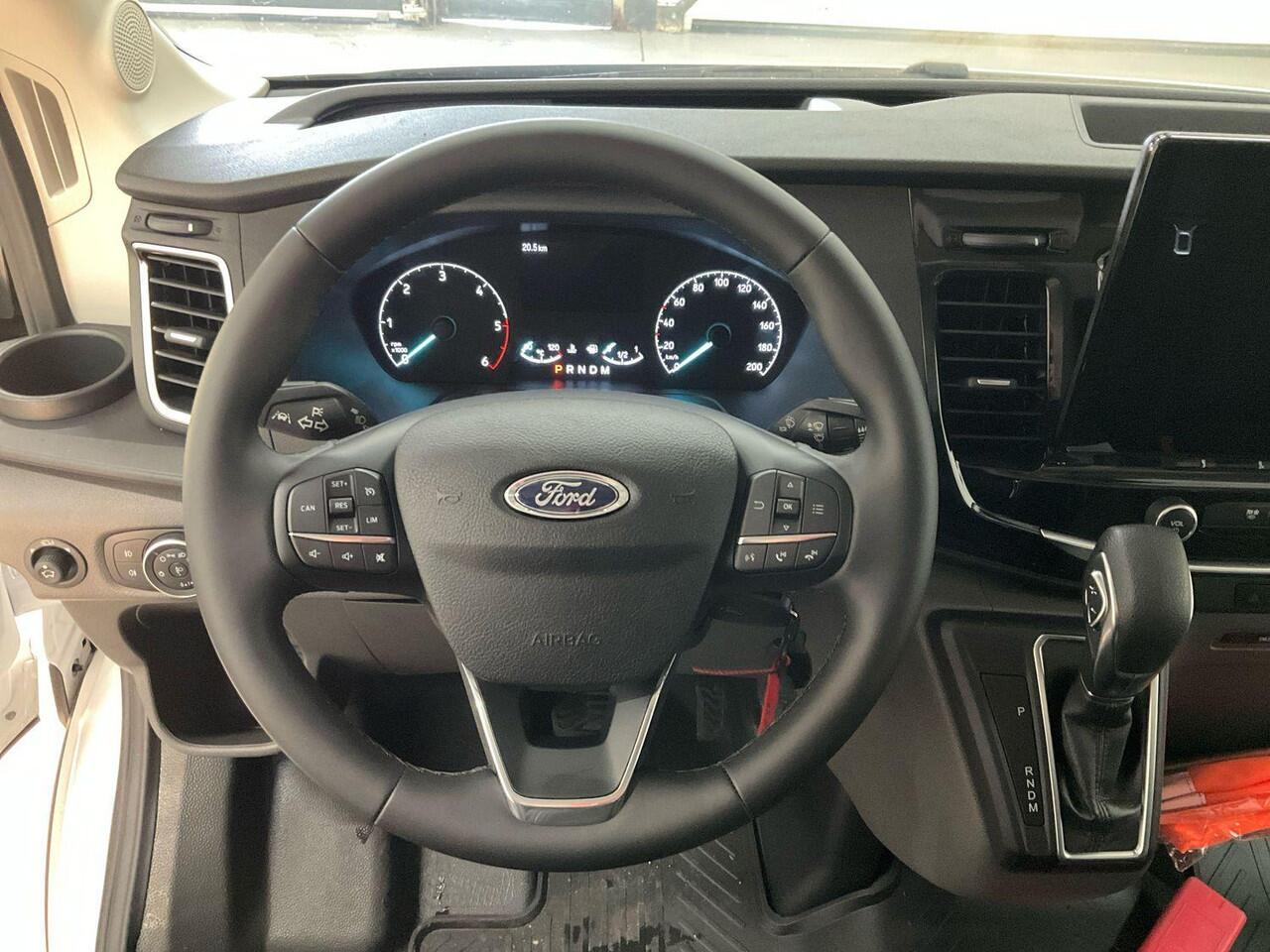 Ford TRANSIT 350 2.0 TDCI L3H2 Trend 130pk | Zuid | Safety en Comfort pack | Trekhaak | SYNC 4 Navigatie