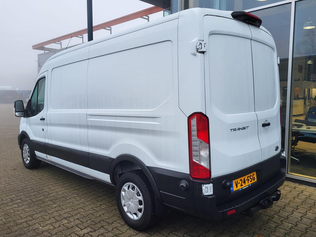 Ford TRANSIT 350 2.0 TDCI L3H2 Trend 130pk | Navigatie Pack | Safety en Comfort Pack | Trekhaak