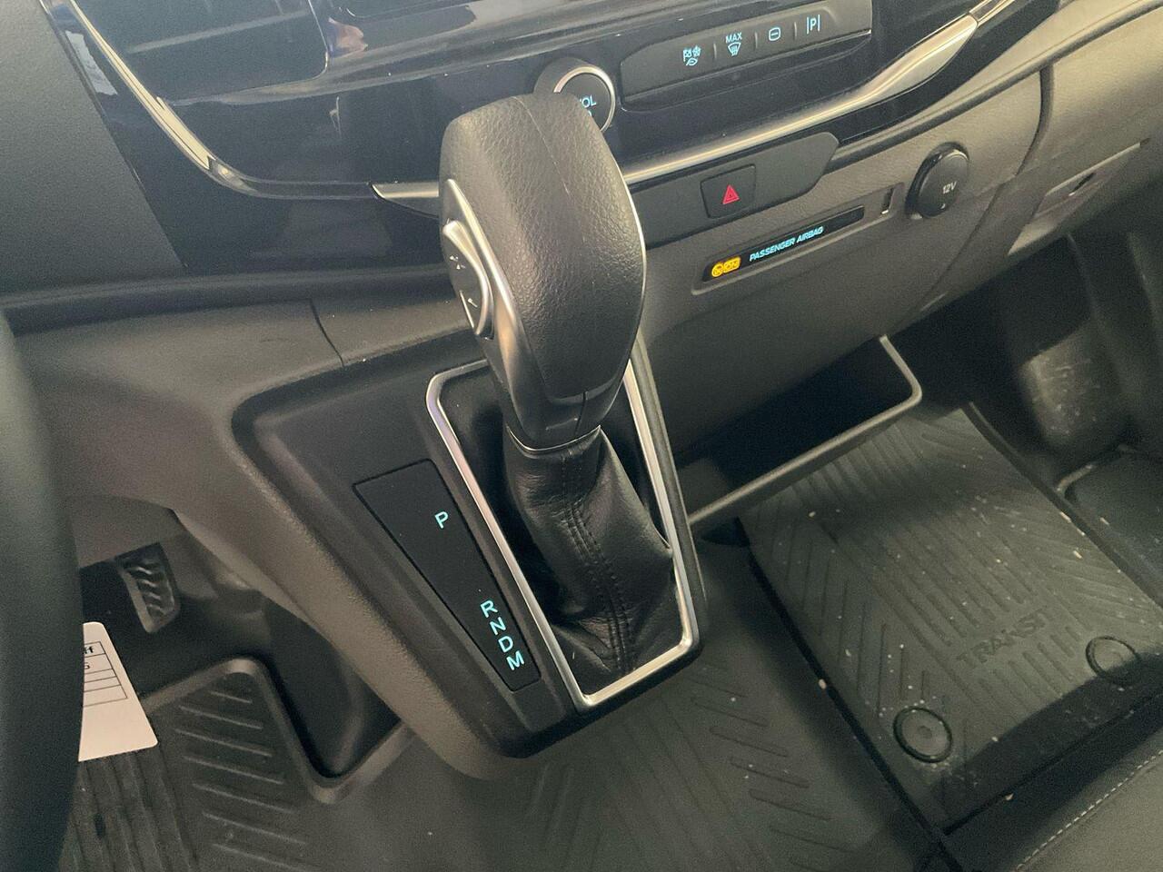 Ford TRANSIT 350 2.0 TDCI L3H2 Trend | SCI | 130pk | Navigatie Pack | Safety en Comfort Pack | Trekhaak