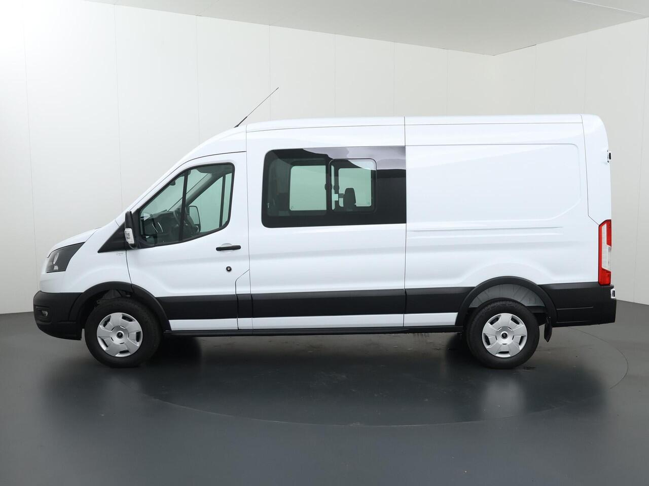 Ford TRANSIT 350 | 2.0 TDCI | L3 H2 | DUBBEL CABINE | TREND | TREKHAAK 2800 KG AHW | CLIMATE CONTROL | PARKEERSENSOREN V+A | CRUISE CONTROL | BIJRIJDERSBANK | LAADRUIMTE PAKKET | APPLE CARPLAY / ANDROID AUTO | STOEVERWARMING | CAMERA
