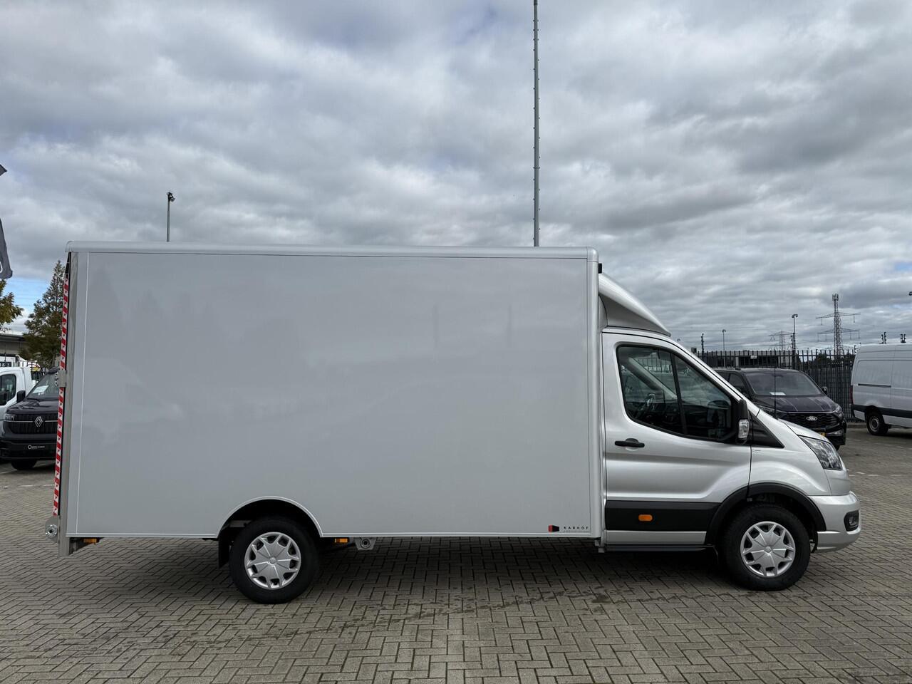 Ford TRANSIT 350 2.0 TDCI | L4 H1 | TREND BAKWAGEN | KARHOF GESLOTEN BAK INCL. OVERLOOP KLEP | UIT VOORRAAD LEVERBAAR | KENTEKEN 2024 | 170 PK | AIRCO | CRUISE CONTROL | DAB+ | LANE-ASSIT | 3-ZITS